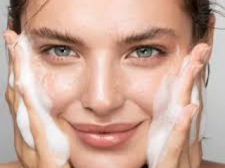 SOAPS & FACE WASHES