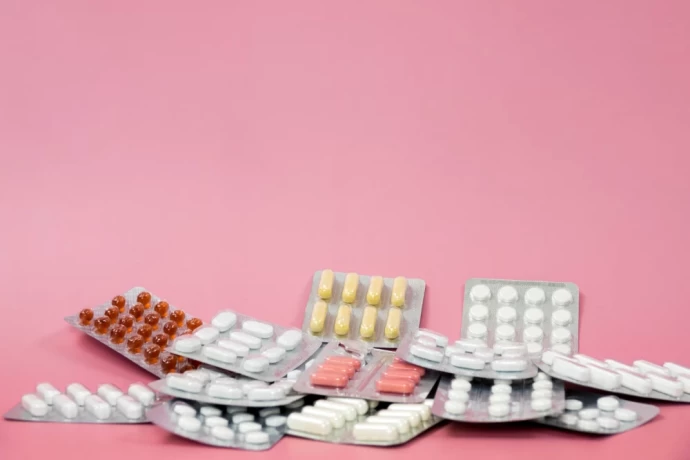 Reliable Generic Drug Distributor - Best Prices & Quality 1